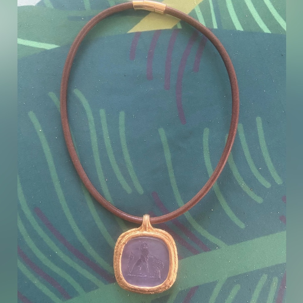 Intaglio Choker Necklace